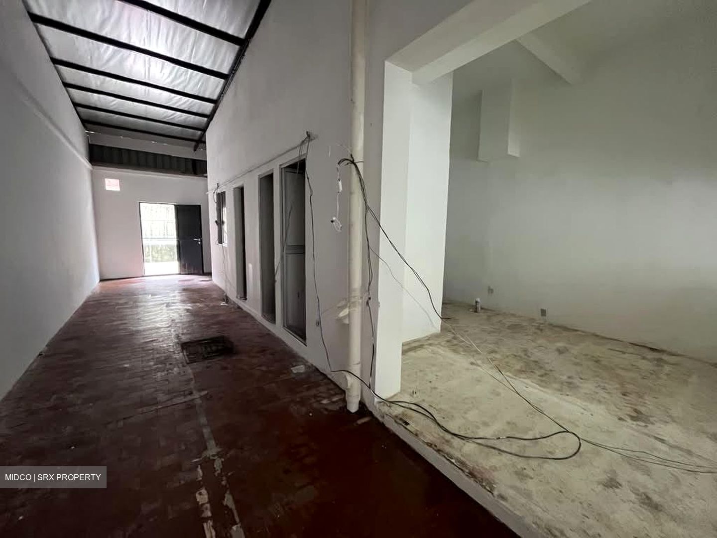 Changi Road (D14), Shop House #556989661